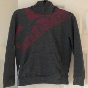 Gray Under Armor Hooded Sweatshirt with Pink Lined hood Size Youth Medium